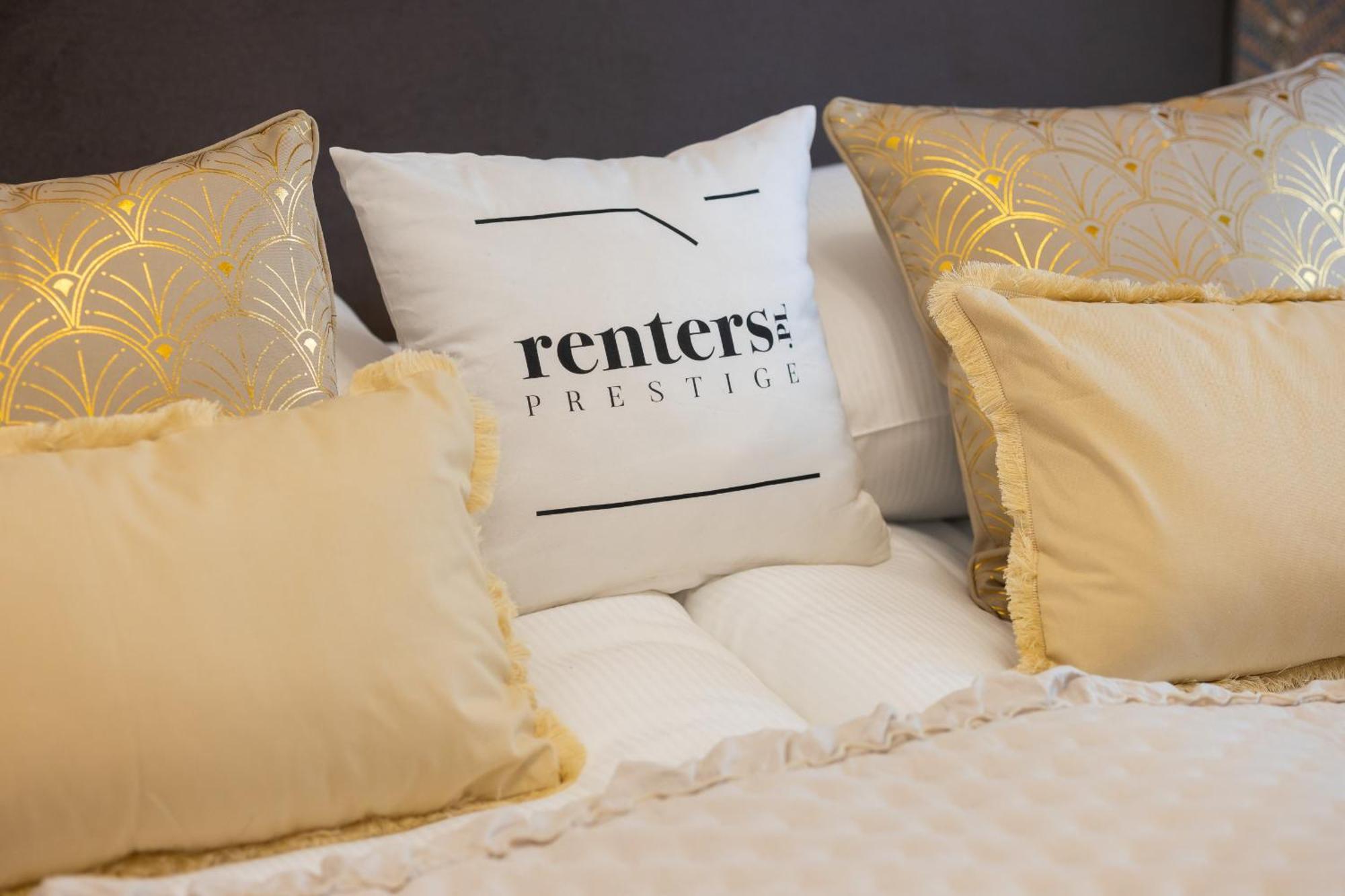 Lux Grzybowska With Parking By Renters Prestige Warsaw