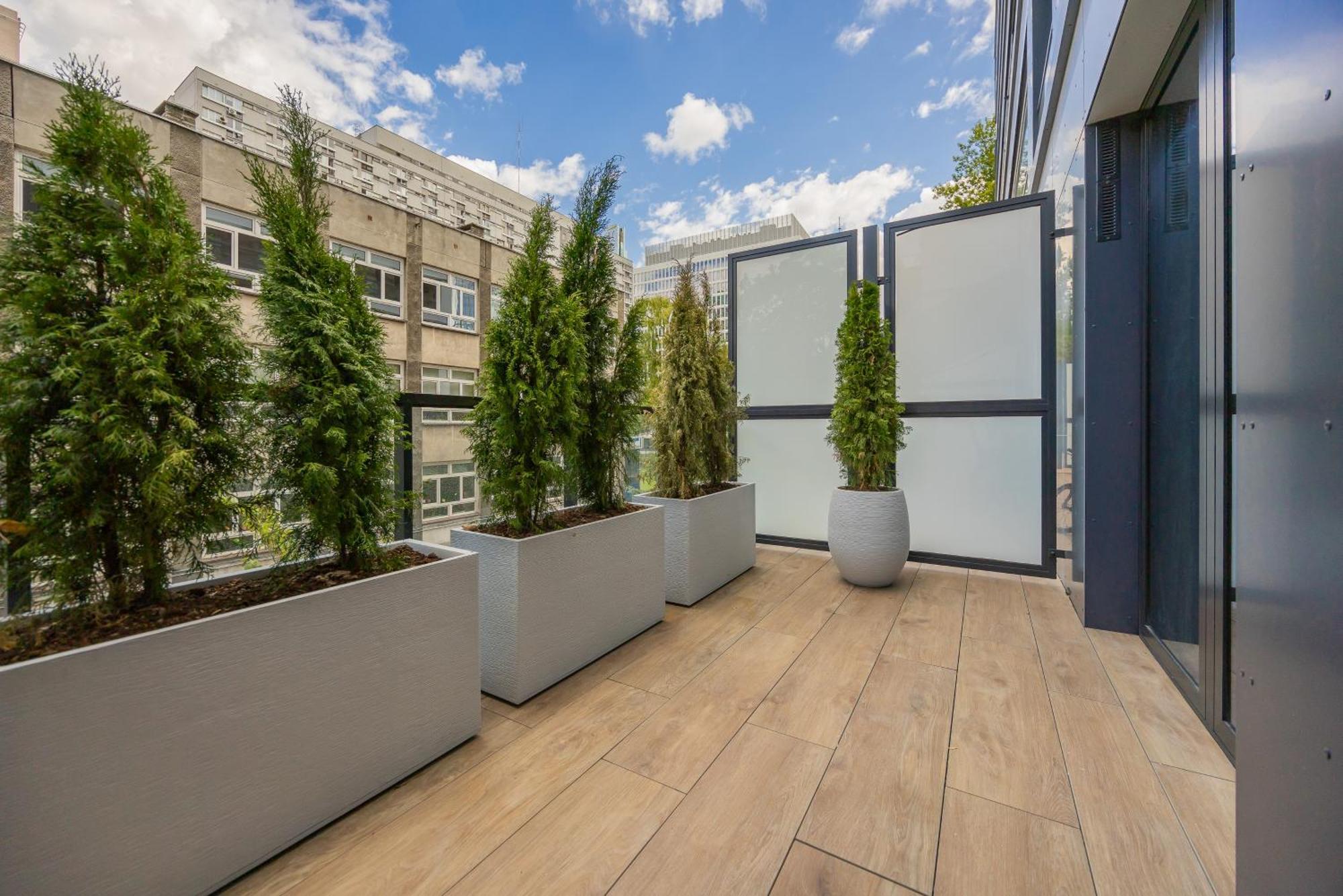 Lux Grzybowska With Parking By Renters Prestige Warsaw