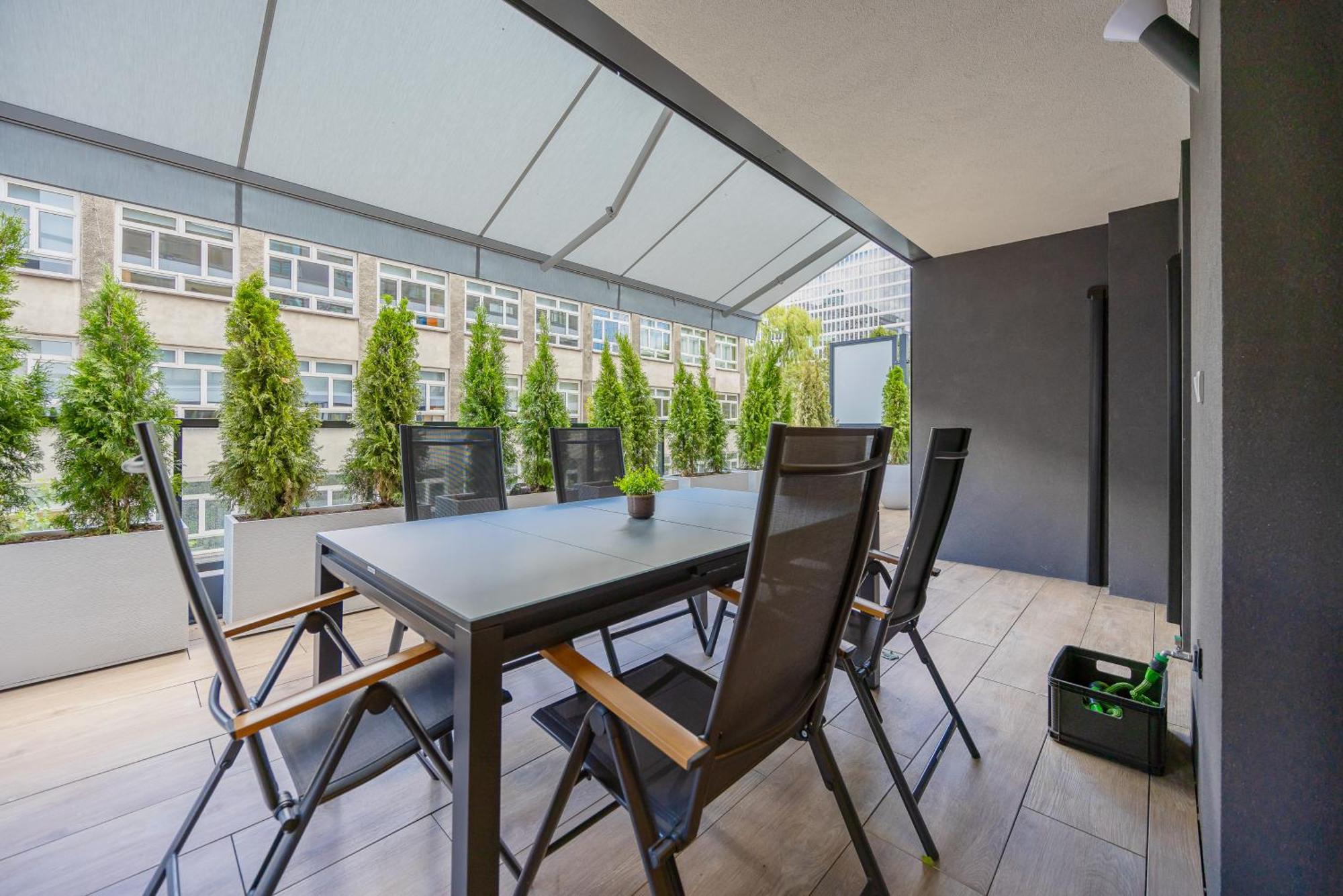 Lux Grzybowska With Parking By Renters Prestige Apartment